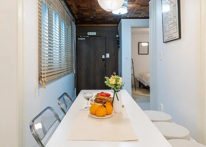 Newly Opened, Stay-gyeol,arex,kongdeok Station 1 Minute * Séoul